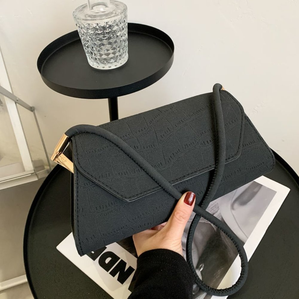 Premium sense small bag women 2021 new summer texture ins niche design one-shoul